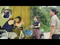 Download Lagu She and her mother searched everywhere for her father but could not find him