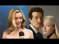 Download Lagu How Sarah Pidgeon Prepped for Playing Carolyn Bessette in 'American Love Story' (Exclusive)