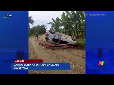 Carros batem na entrada da cidade e motorista capota carro na Estrada Rio da Prata, em Joinville
