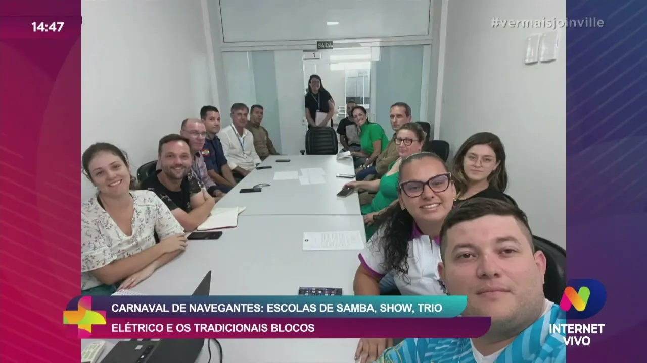Carnaval de Navegantes: escolas de samba, show, trio elétrico e os tradicionais blocos