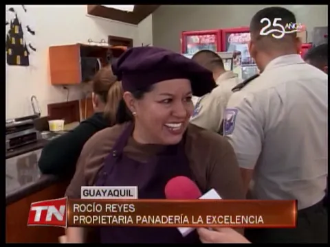 Venta de la tradicional colada morada