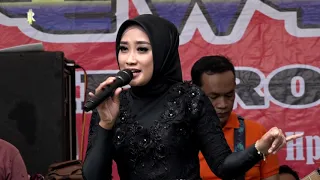 Download LUAR BIASA PENAMPILAN ANISA RAHMA BERSAMA OM DEWA DEWI MP3