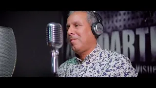 عبد الكريم دباغي   طاير و يطير                                          دندنها