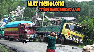 Download Detik Detik Menegangkan! terekam jelas truk tronton mundur nabrak kabin truk yang ada dibelakangnya MP3