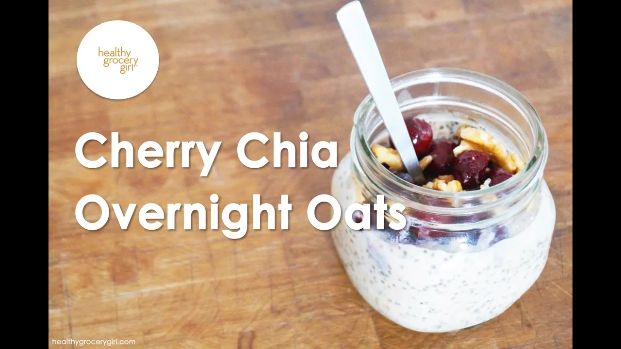 Cherry Chia Overnight Oats // Fast Healthy Breakfast Recipe // Healthy Grocery Girl