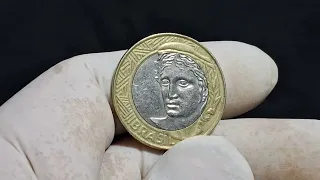 400,00  reais  em uma moeda de 1 Real  !!! 😱  misericórdia  😱😰🥰  ! ! !