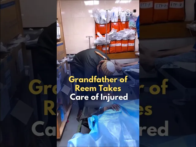 ⁣The man who captivated hearts after losing grandchildren is volunteering and helping the injured.