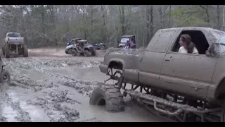 Spintires mudrunner! Dirigindo na lama #1
