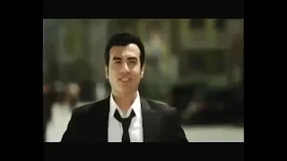 النجم إيهاب توفيق   أنا مش باقي علي حاجة دندنها
