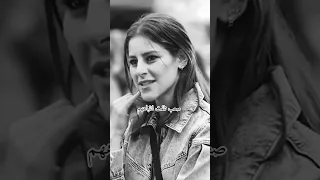 هي مش شبههم                              دندنها