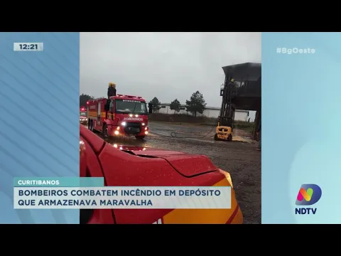 Curitibanos: Bombeiros combatem incêndio em depósito que armazenava maravalha