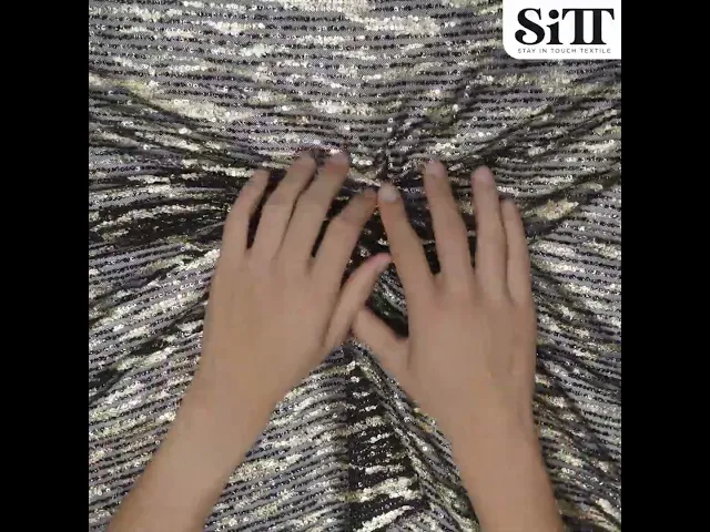 ผ้าปักเลื่อม [ลายม้าลาย]