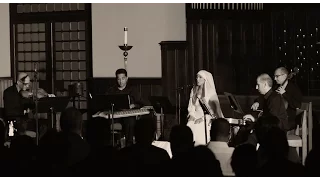                                                         دلال ابو آمنة   مقاطع من العرض الصوفي نور دندنها