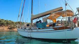 How Life on Anchor Looks For Us (On an Old Sailboat) | Ep 43