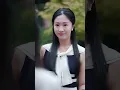 總裁拒絕999個千金，卻偏偏愛上了那個面對他不卑不亢的女孩！殊不知她就是他從未見過面就離婚了的妻子！後悔極了！