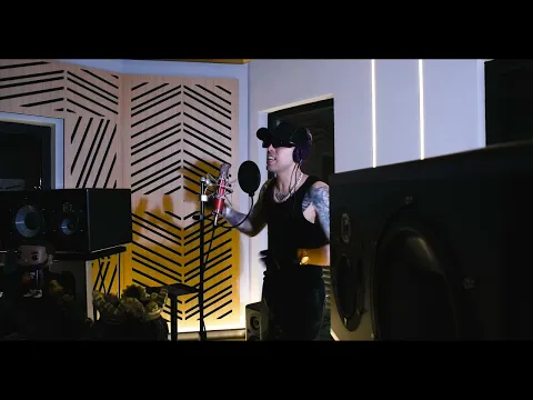 Video Thumbnail: Juanka - A.Q.P.I 3 (Official Video)