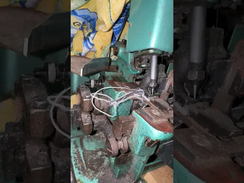 Será que essa máquina de costura está funcionando perfeitamente? #dicadecostura