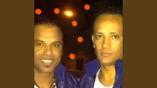 الحب كلمة دندنها