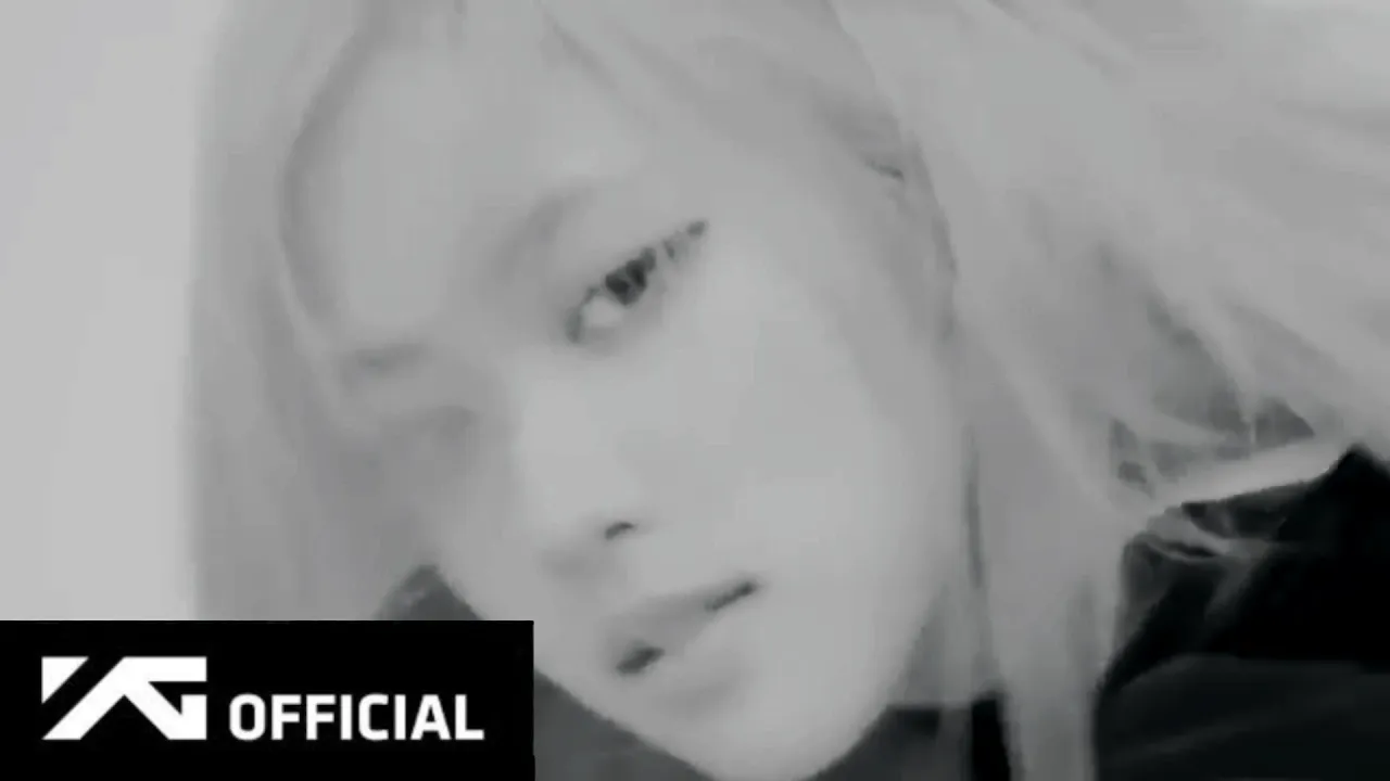 ROSÉ - 'Splish Splash' M/V ROSÉ - 'Splish Splash' M/V