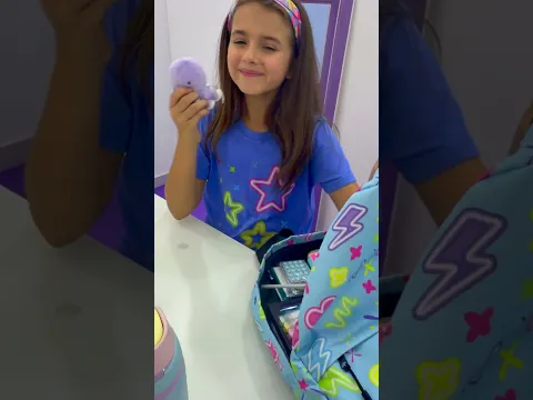 Ruby and Bonnie Messy vs Tidy School Bag