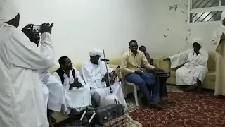 يارزينه طارق العوض لحن رائع بمصاحبه ضابط الايقاع والمبدع دوما مهند محجوب 