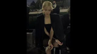 على باب السيما 