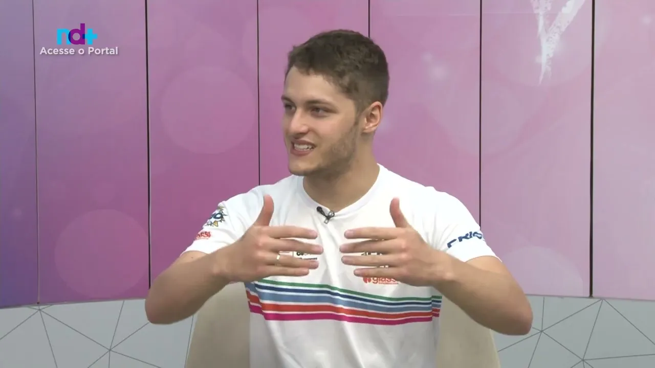 Programa Vera Toledo: Jeff Giassi é um dos finalistas do campeonato 'Porsche Cup Brasil' deste ano