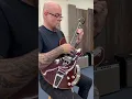 Download Lagu A rare vintage guitar loaded with effects! The Vox Ultrasonic V268