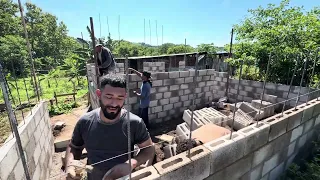 Día 7/Construimos una casa a abuelitos en El Salvador 🇸🇻