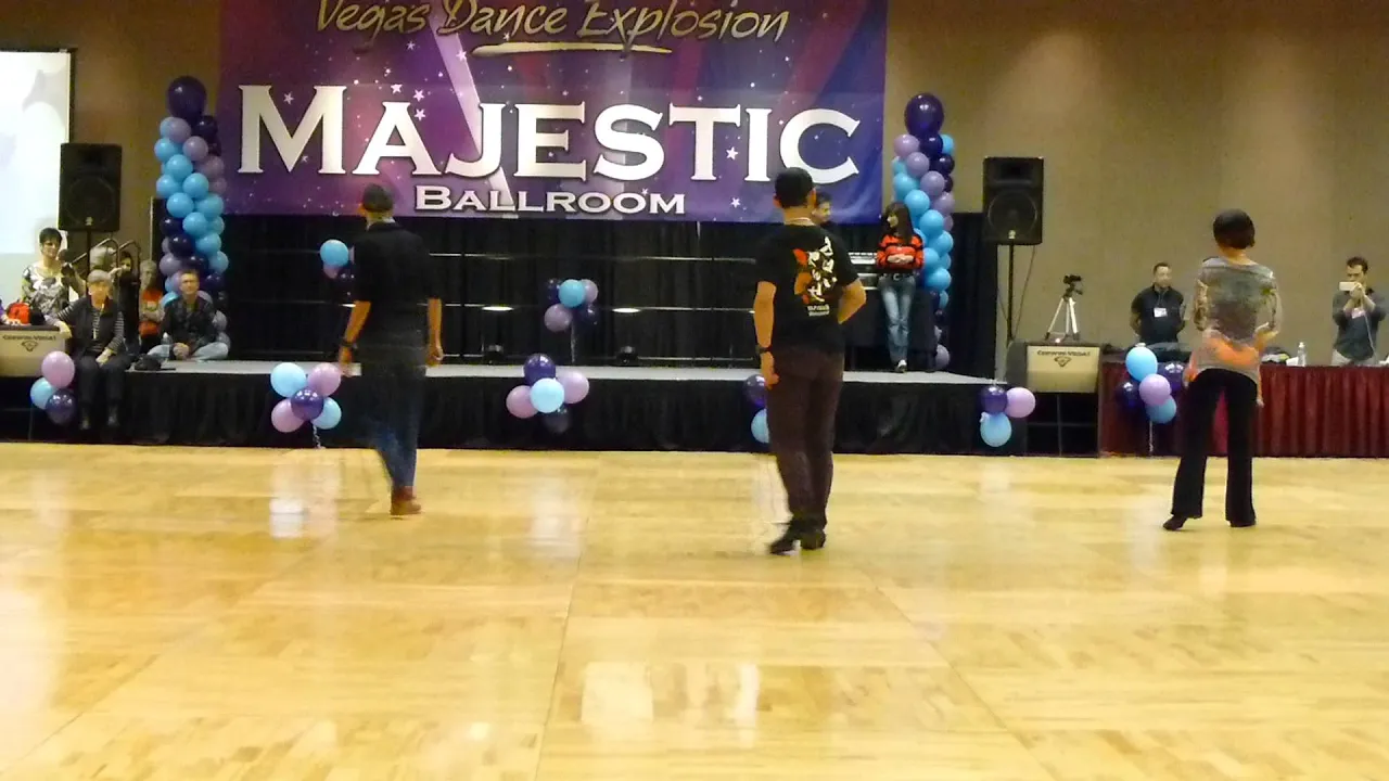 Besame Mucho Line Dance Demo @ 2014 Vegas Dance Explosion Besame Mucho Line Dance Demo @ 2014 Vegas Dance Explosion