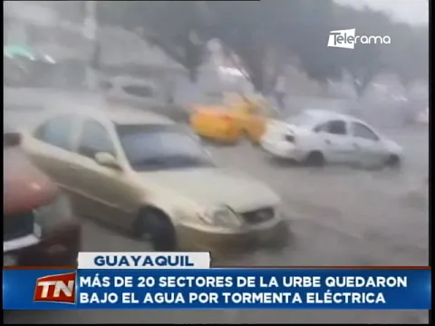 Más de 20 sectores de la urbe quedaron bajo el agua por tormenta eléctrica