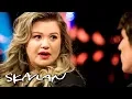 Download Lagu Kelly Clarkson explains why she doesn't stay in touch with her father | SVT/NRK/Skavlan