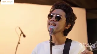 PAMUNGKAS- JEJAK (LIVE BRILIANPRENEUR)