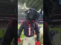 Download Lagu Why You NEVER Mess With The Mascot... (@bigerb1983)