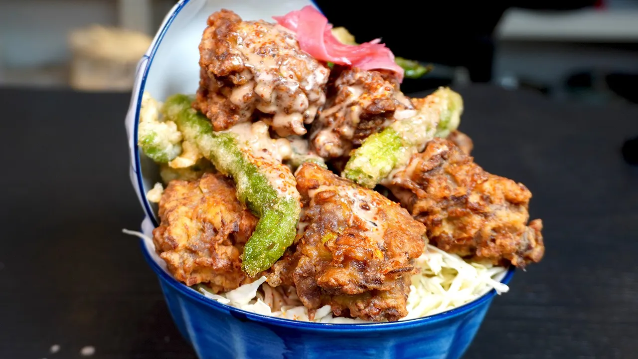 소고기 가라아게 덮밥 (규니쿠 가라아게)