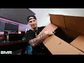 DEAN SENT ME A GUITAR! GUITAR UNBOXING!