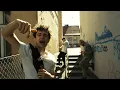 Download Lagu damian - WHITE TEE (official video)