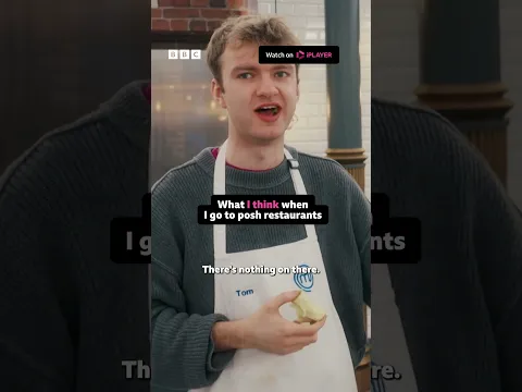 TommyInnit's two-faced food review - BBC