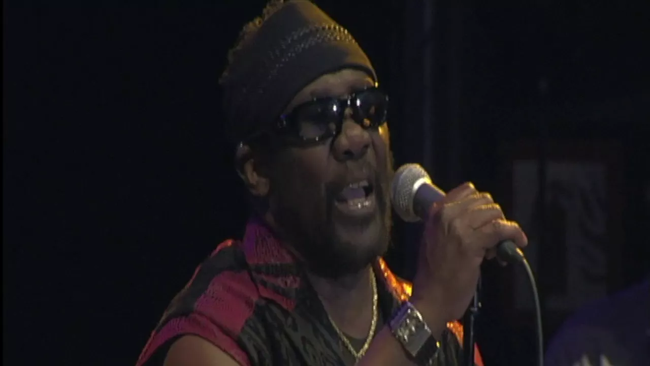 Toots and the Maytals - Monkey Man (Live at #CoulCaf17) Toots and the Maytals - Monkey Man (Live at #CoulCaf17)