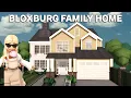 Download Lagu I BUILT A FAMILY HOME IN BLOXYACRES BLOXBURG