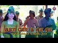 Pemuda lajut batu nyale berebutan nyawer saat Temu karya 05 membawakan lagu Bukti cinte \u0026 Ale ale