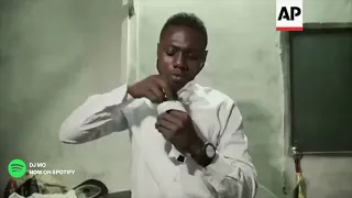 اروع دي جي في عالم  رقصة افارقة  تفجير سماعات                            سمعها