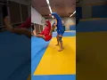 Download Lagu Top 5 deceptive combinations and throws in Sambo #oldjudo #sambo #kataguruma #kouchigari #jiujitsu