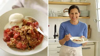 I Can't Resist This Strawberry Rhubarb Crisp!