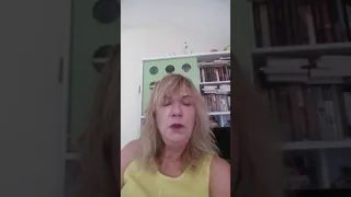 Новата министърка на туризма се възмущава на английски от подигравките на английския й 