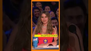 رجل يقرأ كتاب في ثواني 