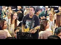 Download Lagu Pelancong dari Berbagai Negara berhibur  Rancak layan busking Di Bukit Bintang\