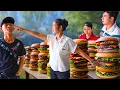 Download Lagu Unbelievable Scene: Tu Tien Gains Trust from CEO Jack’s Mother – Makes a Traditional Hamburger