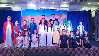 مسرحية   واحد أبيض   واحد أسود   لعيد النيروز                     دندنها