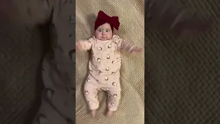 شغلو له اغنية وصل وصل ولله لا يقوم يرقص 